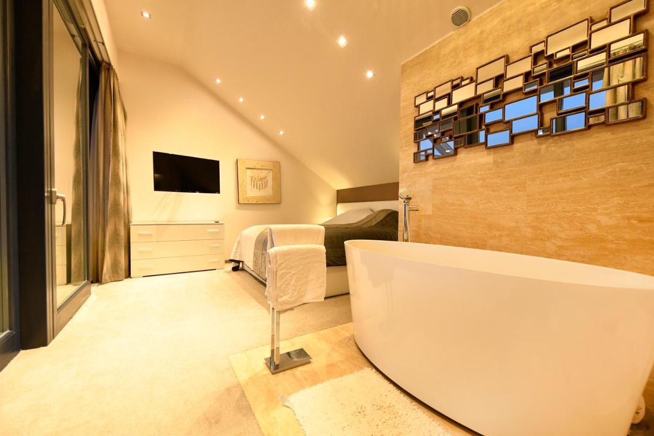 Villapark Luxury Apartman Balatonfuered Экстерьер фото